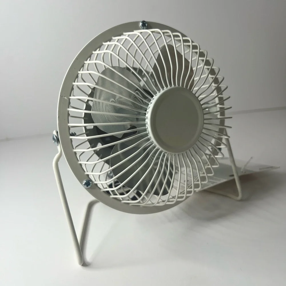 Target Bullseye Off-White USB Desk Fan